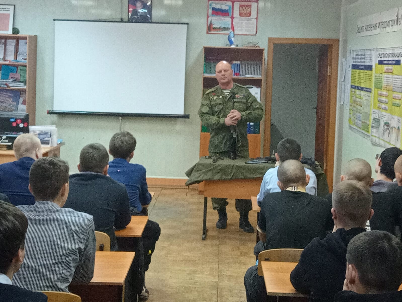 Гбпоу самарский техникум промышленных технологий самара. Самарский техникум промышленных технологий. Самарский техникум промышленных технологий профессии. МЧС колледж Самара. Техникум промышленных технологий и управления Декабристов 21.